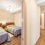 Pria, En Διαμέρισμα *