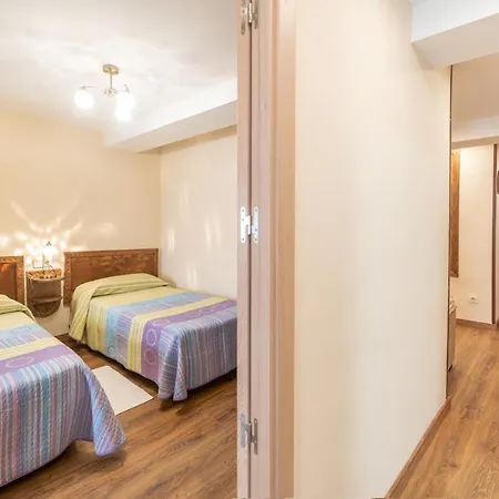 Pría, En Apartamento *